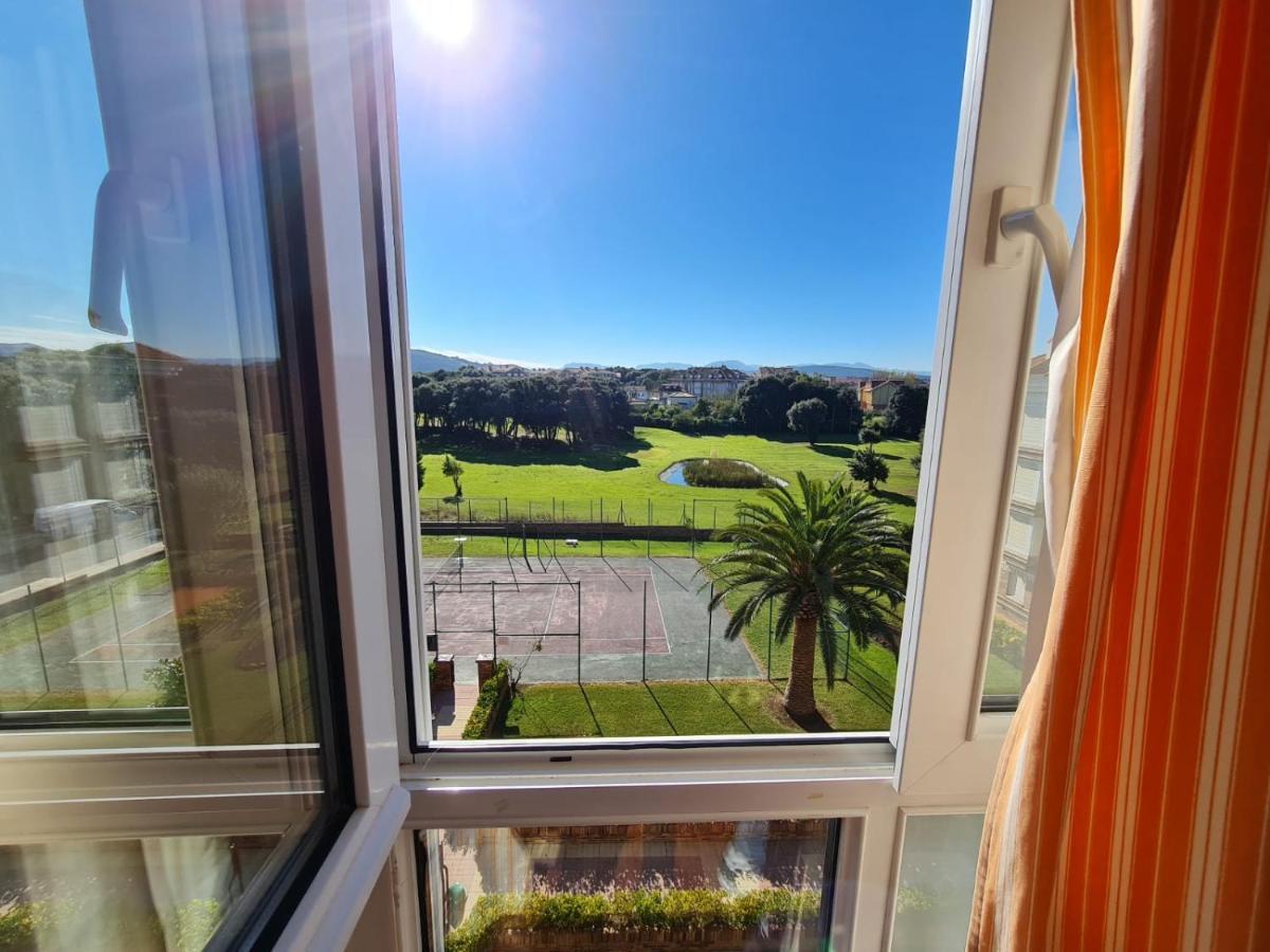 Noja. Piso En Noja A 5 Minutos De La Playa De Ris Apartment Bagian luar foto